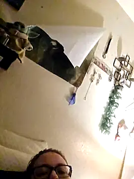 Snapshot of Yamiko42 chatting on February 28, 4:02 am Yamiko42 online show from February 28, 4:02 am