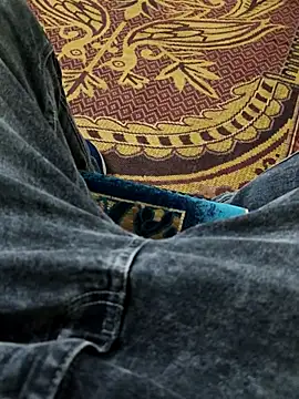 Snapshot of Rk3BULL chatting on February 9, 12:09 pm Rk3BULL online show from February 9, 12:09 pm