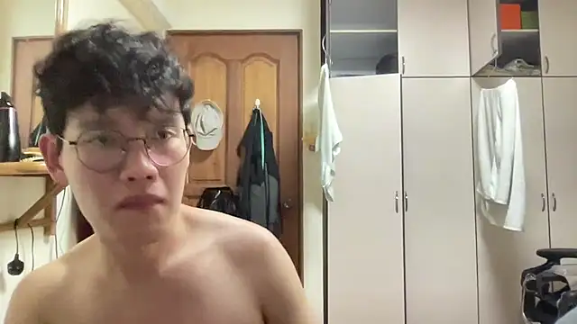 Snapshot of Passionatetwink2 chatting on September 24, 11:46 am Passionatetwink2 online show from September 24, 11:46 am