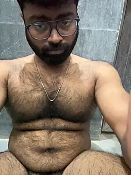 Snapshot of DJLOVE280825 chatting on November 23, 5:51 am DJLOVE280825 online show from November 23, 5:51 am