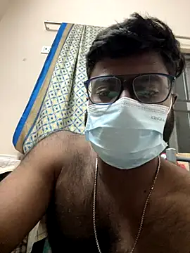 Snapshot of DJLOVE280825 chatting on November 23, 10:31 pm DJLOVE280825 online show from November 23, 10:31 pm