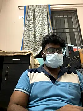 Snapshot of DJLOVE280825 chatting on December 2, 1:28 pm DJLOVE280825 online show from December 2, 1:28 pm