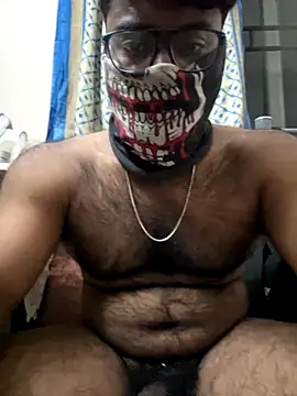 Snapshot of DJLOVE280825 chatting on December 23, 12:08 am DJLOVE280825 online show from December 23, 12:08 am