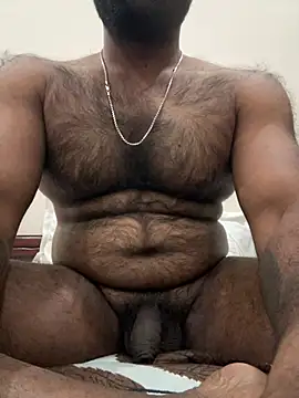 Snapshot of DJLOVE280825 chatting on March 9, 10:03 pm DJLOVE280825 online show from March 9, 10:03 pm