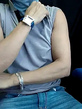 chocolate alone online show from October 31, 5:19 am