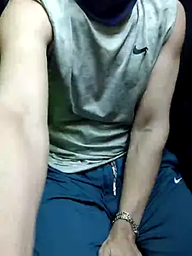 chocolate alone online show from December 5, 12:03 pm