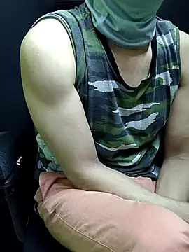 Snapshot of chocolate_alone chatting on December 23, 7:28 am chocolate alone online show from December 23, 7:28 am