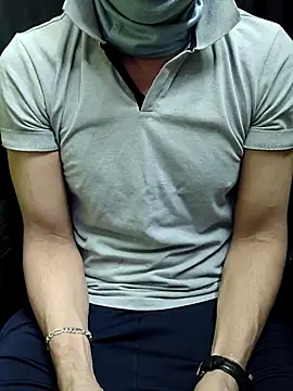 Snapshot of chocolate_alone chatting on February 1, 7:07 am chocolate alone online show from February 1, 7:07 am