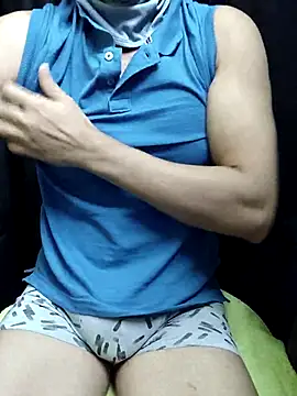 Snapshot of chocolate_alone chatting on February 21, 5:36 pm chocolate alone online show from February 21, 5:36 pm