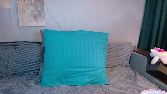 Snapshot of KikiMoor chatting on September 20, 3:07 am KikiMoor online show from September 20, 3:07 am