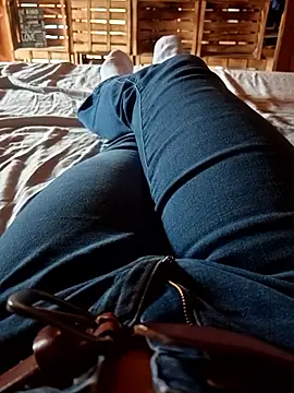 Horny mummy online show from May 20, 8:20 am