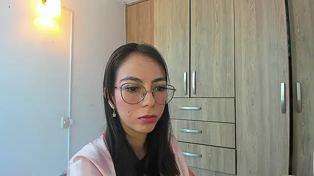 Snapshot of horny_adiction chatting on April 7, 7:58 pm horny adiction online show from April 7, 7:58 pm