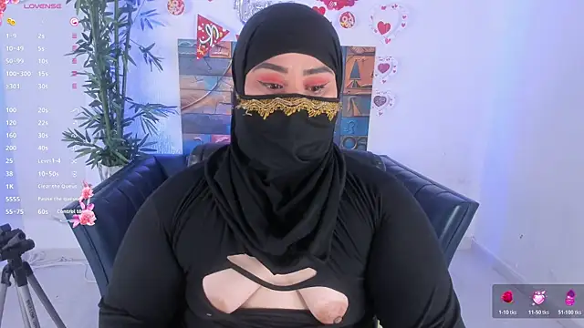 samanee konn online show from May 19, 6:58 pm