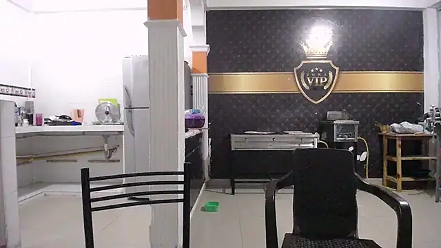 Snapshot of yohacriss chatting on October 22, 4:35 am yohacriss online show from October 22, 4:35 am