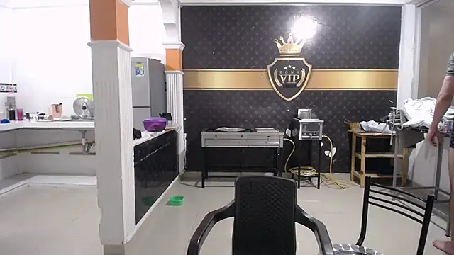 Snapshot of yohacriss chatting on October 22, 11:48 pm yohacriss online show from October 22, 11:48 pm