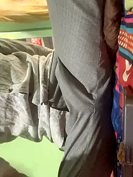 uniquesexyboy5689 online show from October 10, 5:50 am