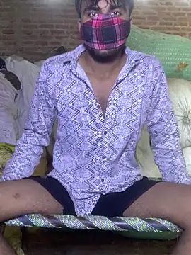 uniquesexyboy5689 online show from May 10, 5:12 am
