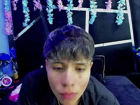 Bruno Cruzz online show from September 9, 2:22 am