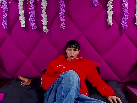 Bruno Cruzz online show from September 27, 2:27 am