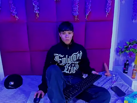 Bruno Cruzz online show from October 4, 2:31 am