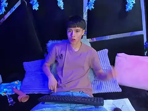 Bruno Cruzz online show from October 15, 2:01 am