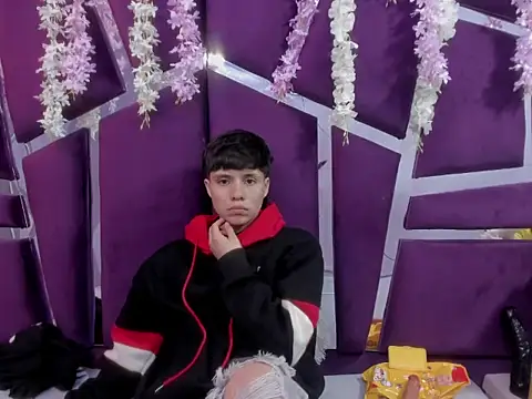 Bruno Cruzz online show from December 19, 2:51 am