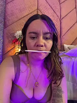 Sky Junne online show from May 3, 4:46 pm
