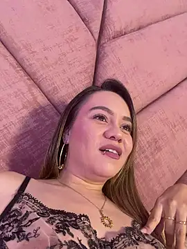 Sky Junne online show from May 9, 5:18 pm