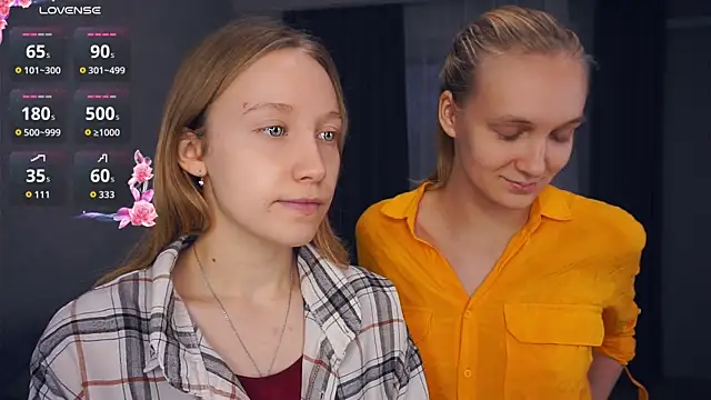 EarnestineGyllenband online show from October 26, 6:30 am