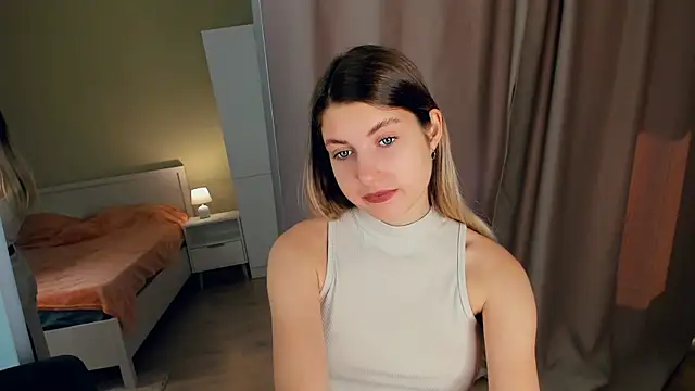 MartiRoyal online show from September 12, 4:56 am