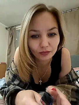 VeroLoverx online show from September 27, 9:20 pm