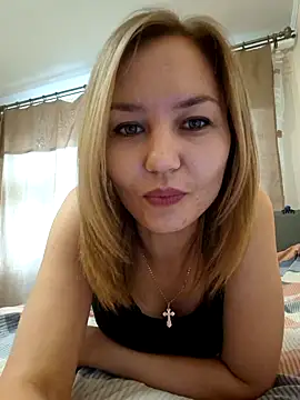 VeroLoverx online show from September 28, 9:25 am