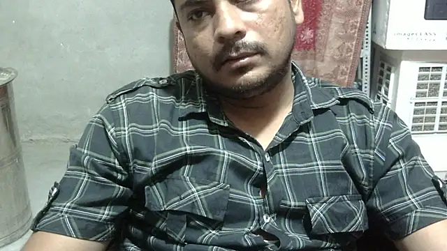 Ajmersingh335512 online show from May 16, 6:21 am