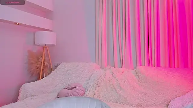 Alissa S online show from September 23, 4:10 pm