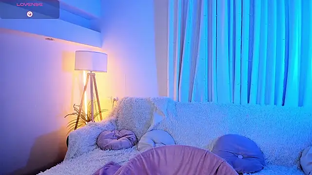 Snapshot of Alissa_S chatting on March 16, 4:22 pm Alissa S online show from March 16, 4:22 pm