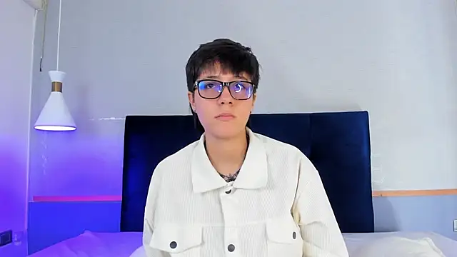 Tsuki Maru online show from December 5, 8:16 pm