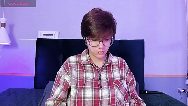 Snapshot of Tsuki_Maru chatting on March 6, 9:00 pm Tsuki Maru online show from March 6, 9:00 pm