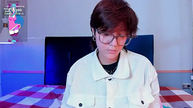 Snapshot of Tsuki_Maru chatting on March 10, 9:53 pm Tsuki Maru online show from March 10, 9:53 pm