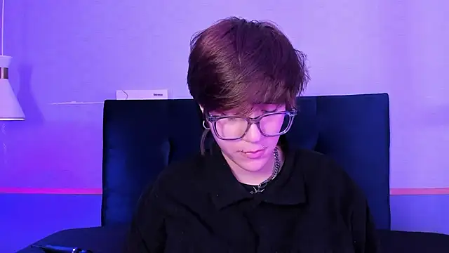 Snapshot of Tsuki_Maru chatting on March 17, 9:29 pm Tsuki Maru online show from March 17, 9:29 pm