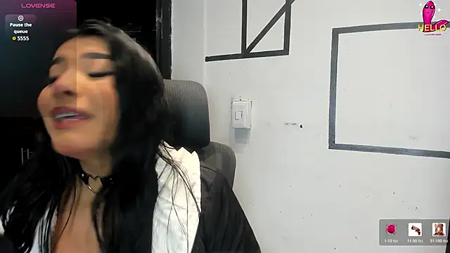 BritanyBrown  online show from March 10, 1:38 pm