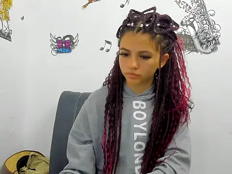 sarithasweettt online show from October 17, 2:48 am