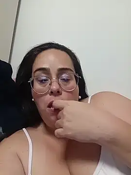 Snapshot of AnastaciaBlues chatting on February 4, 7:42 pm AnastaciaBlues online show from February 4, 7:42 pm