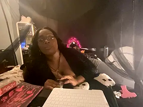 ebunnybri online show from September 12, 2:22 am