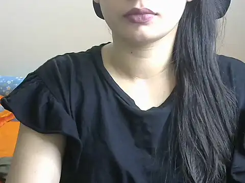 Snapshot of SexyNeylar chatting on December 4, 9:40 am SexyNeylar online show from December 4, 9:40 am