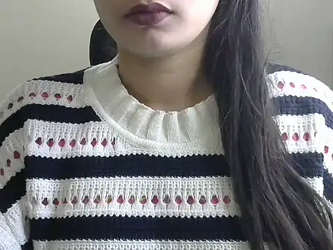 Snapshot of SexyNeylar chatting on January 6, 3:05 pm SexyNeylar online show from January 6, 3:05 pm