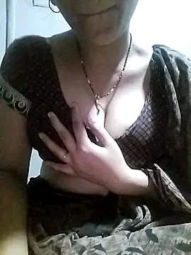 Hottestgirll online show from November 2, 7:27 pm