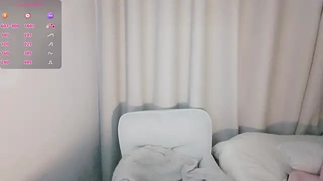 guoguo-666888 online show from December 5, 11:30 am