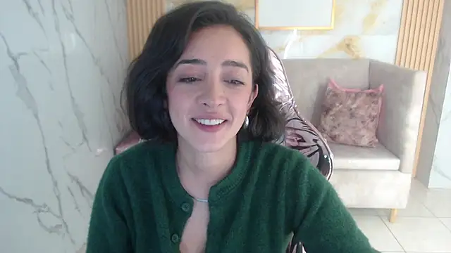 Snapshot of sara_lopez_s chatting on October 18, 1:23 pm sara lopez s online show from October 18, 1:23 pm