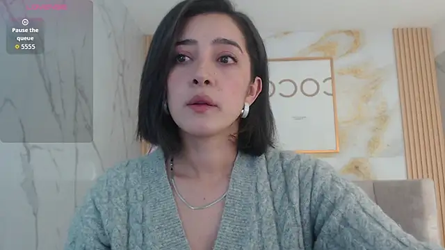 Snapshot of sara_lopez_s chatting on October 23, 1:21 pm sara lopez s online show from October 23, 1:21 pm