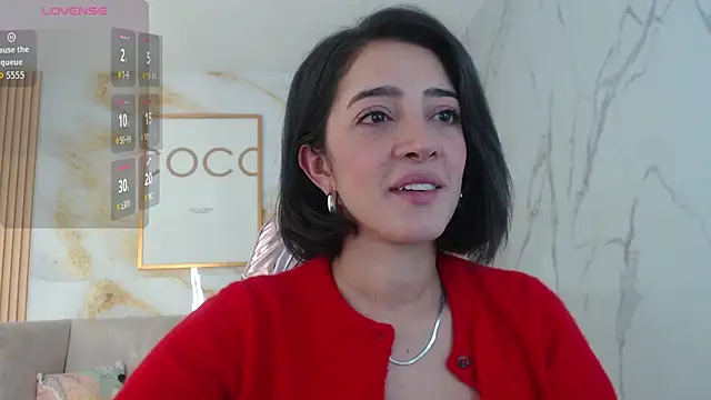 Snapshot of sara_lopez_s chatting on October 28, 1:25 pm sara lopez s online show from October 28, 1:25 pm